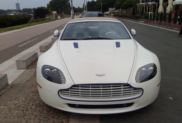 Aston Martin V8 Vantage Roadster