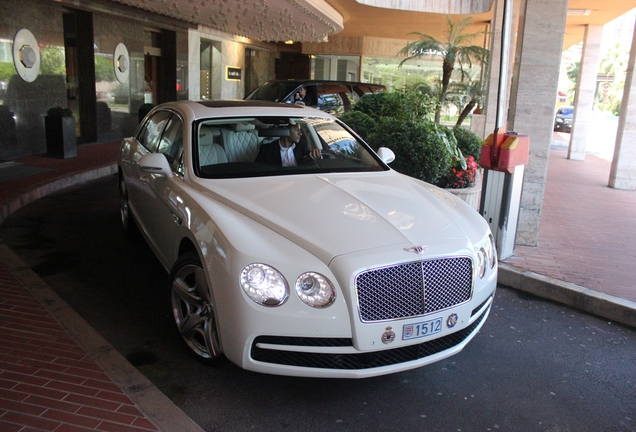 Bentley Flying Spur V8