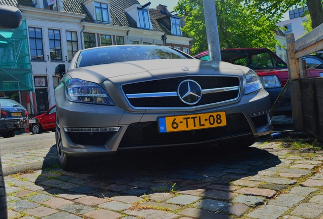 Mercedes-Benz CLS 63 AMG X218 Shooting Brake