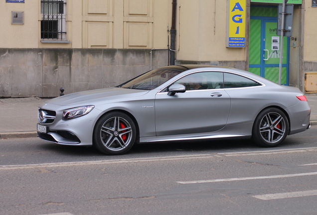 Mercedes-Benz S 63 AMG Coupé C217