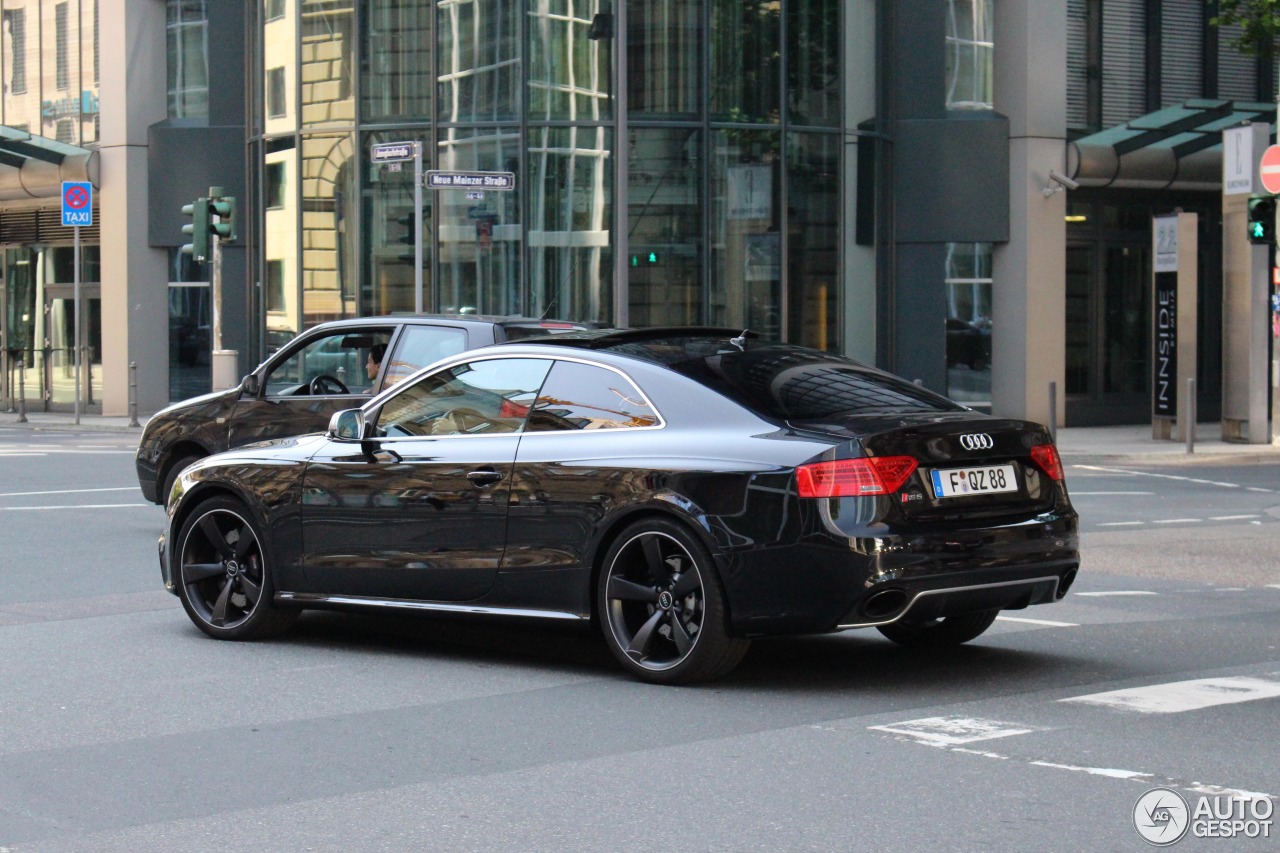 Audi RS5 B8 2012