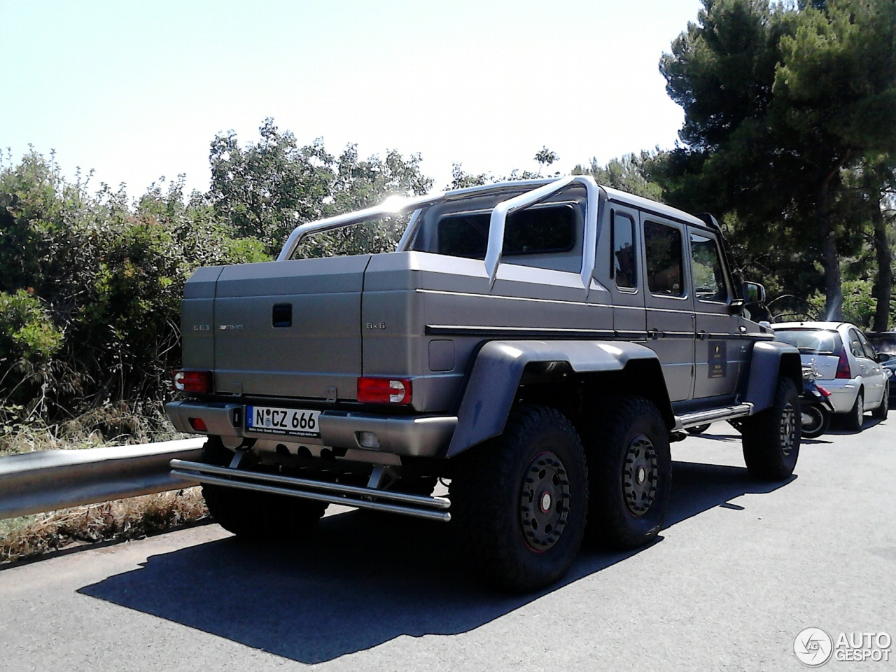 Mercedes-Benz G 63 AMG 6x6