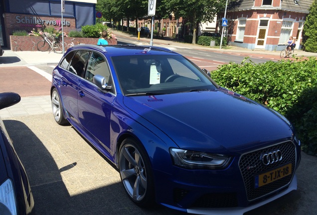 Audi RS4 Avant B8