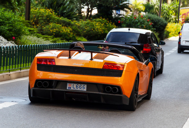 Lamborghini Gallardo LP570-4 Spyder Performante