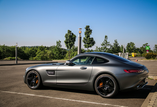 Mercedes-AMG GT S C190