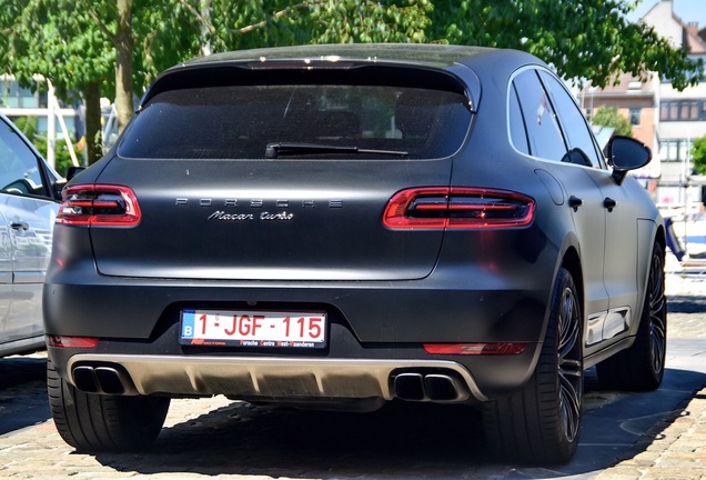 Porsche 95B Macan Turbo