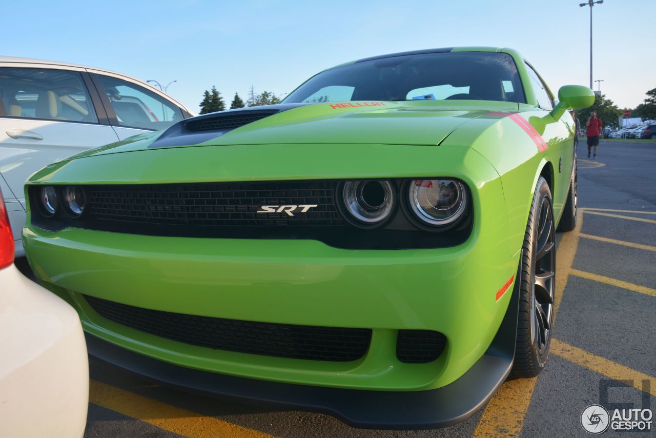 Dodge Challenger SRT Hellcat