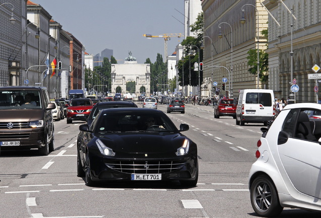 Ferrari FF