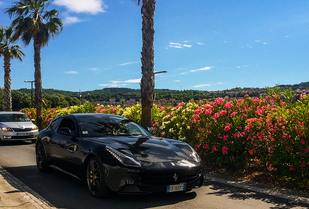 Ferrari FF