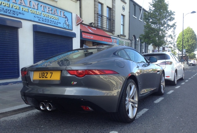 Jaguar F-TYPE S Coupé