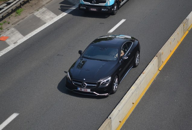 Mercedes-Benz S 63 AMG Coupé C217