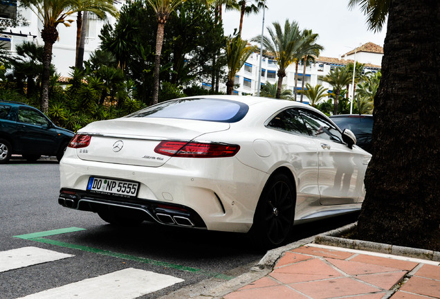 Mercedes-Benz S 63 AMG Coupé C217