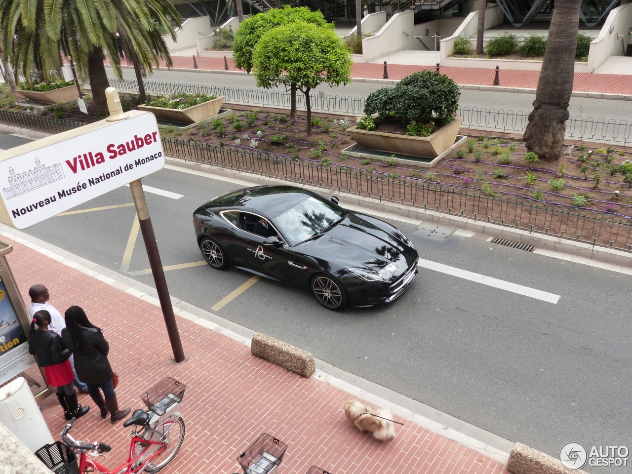 Jaguar F-TYPE R Coupé