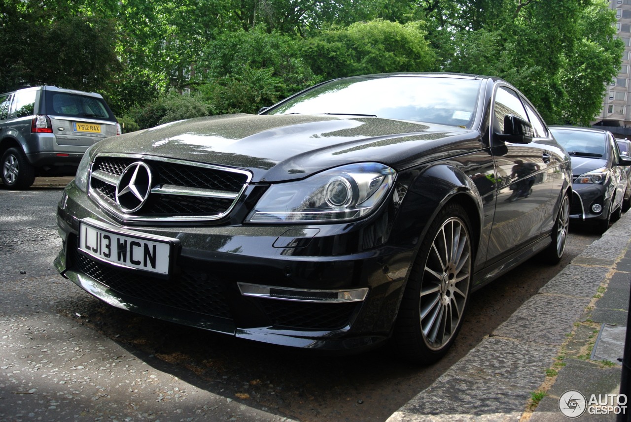 Mercedes-Benz C 63 AMG Coupé