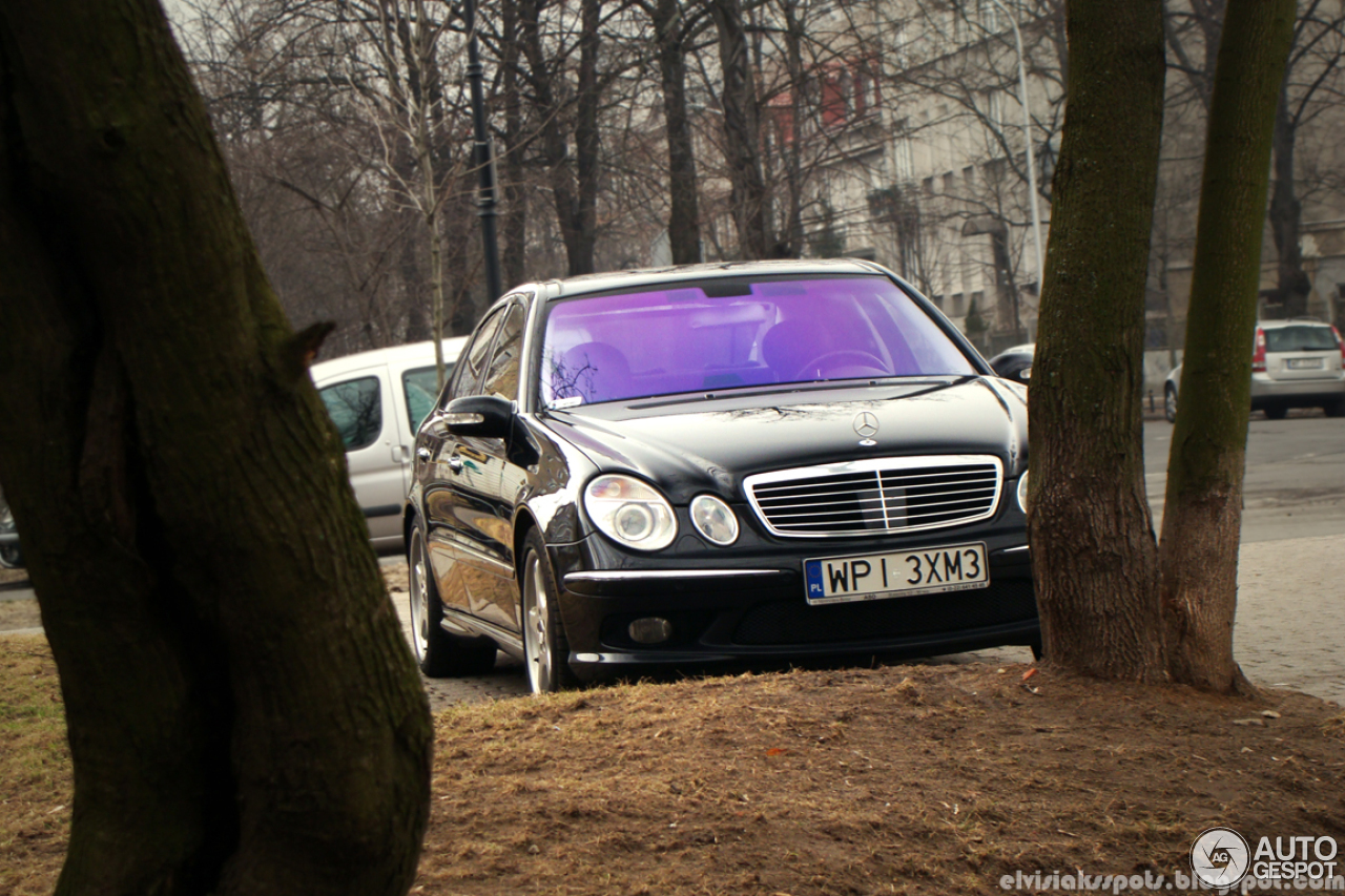 Mercedes-Benz E 55 AMG