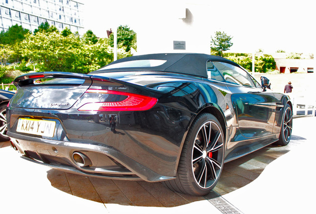 Aston Martin Vanquish Volante