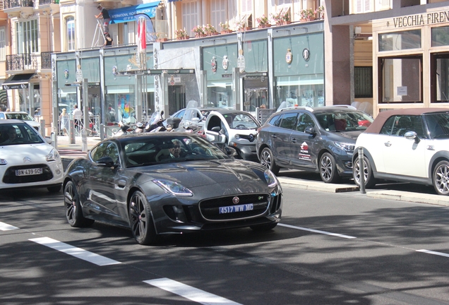 Jaguar F-TYPE R Coupé