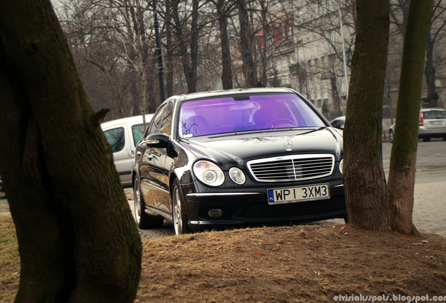 Mercedes-Benz E 55 AMG