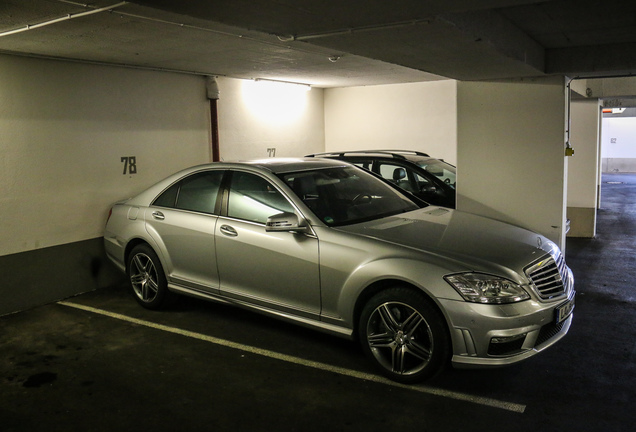 Mercedes-Benz S 63 AMG W221 2010