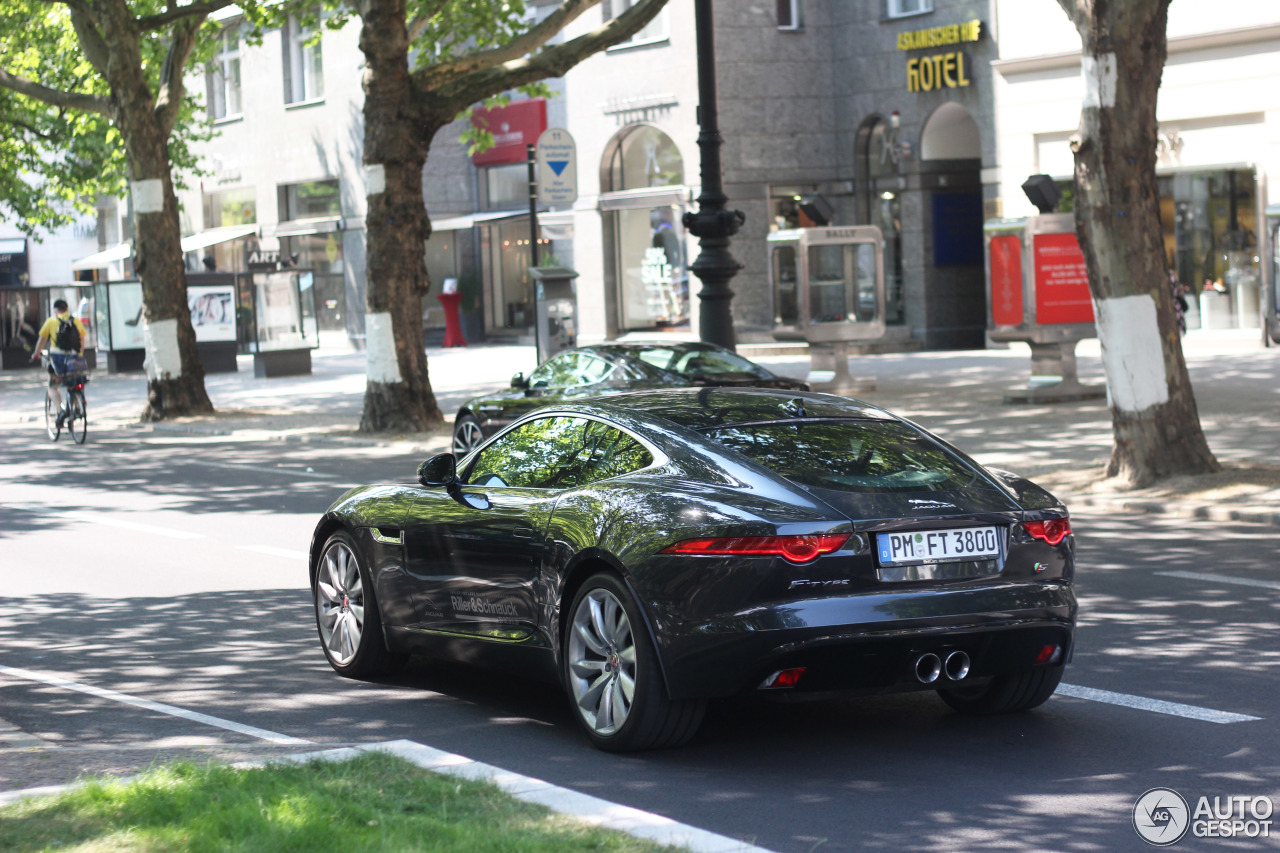 Jaguar F-TYPE S Coupé