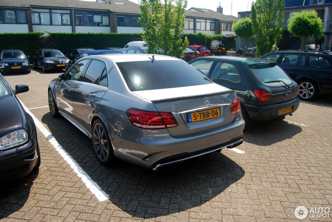 Mercedes-Benz E 63 AMG S W212