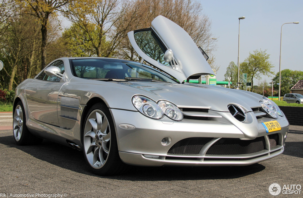 Mercedes-Benz SLR McLaren