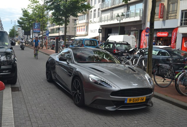 Aston Martin Vanquish 2013