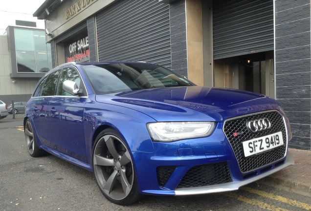 Audi RS4 Avant B8