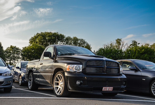 Dodge RAM SRT-10