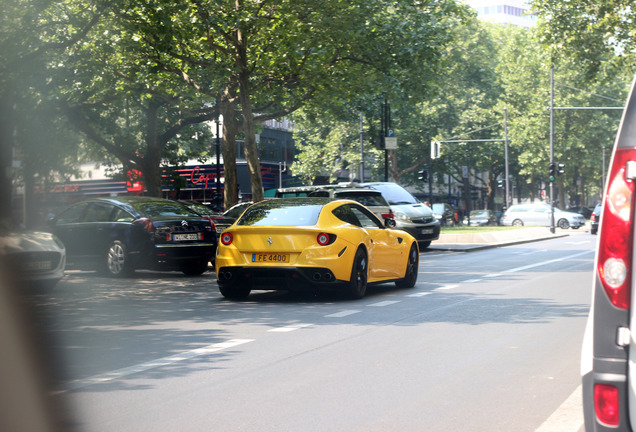 Ferrari FF