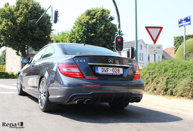 Mercedes-Benz C 63 AMG Coupé