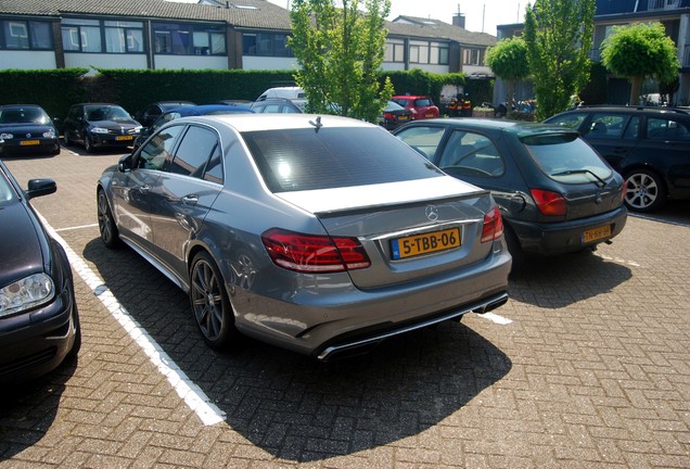 Mercedes-Benz E 63 AMG S W212