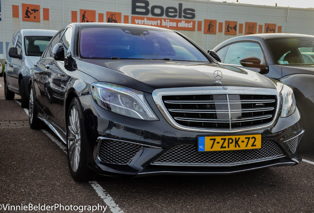 Mercedes-Benz S 65 AMG V222