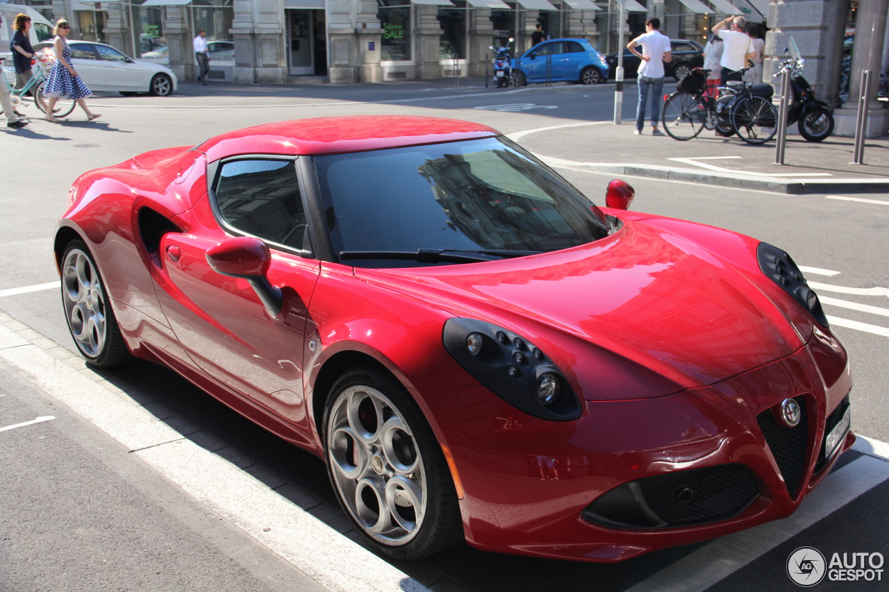 Alfa Romeo 4C Coupé