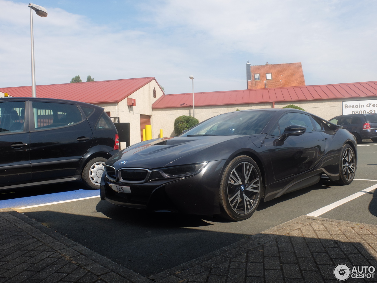 BMW i8