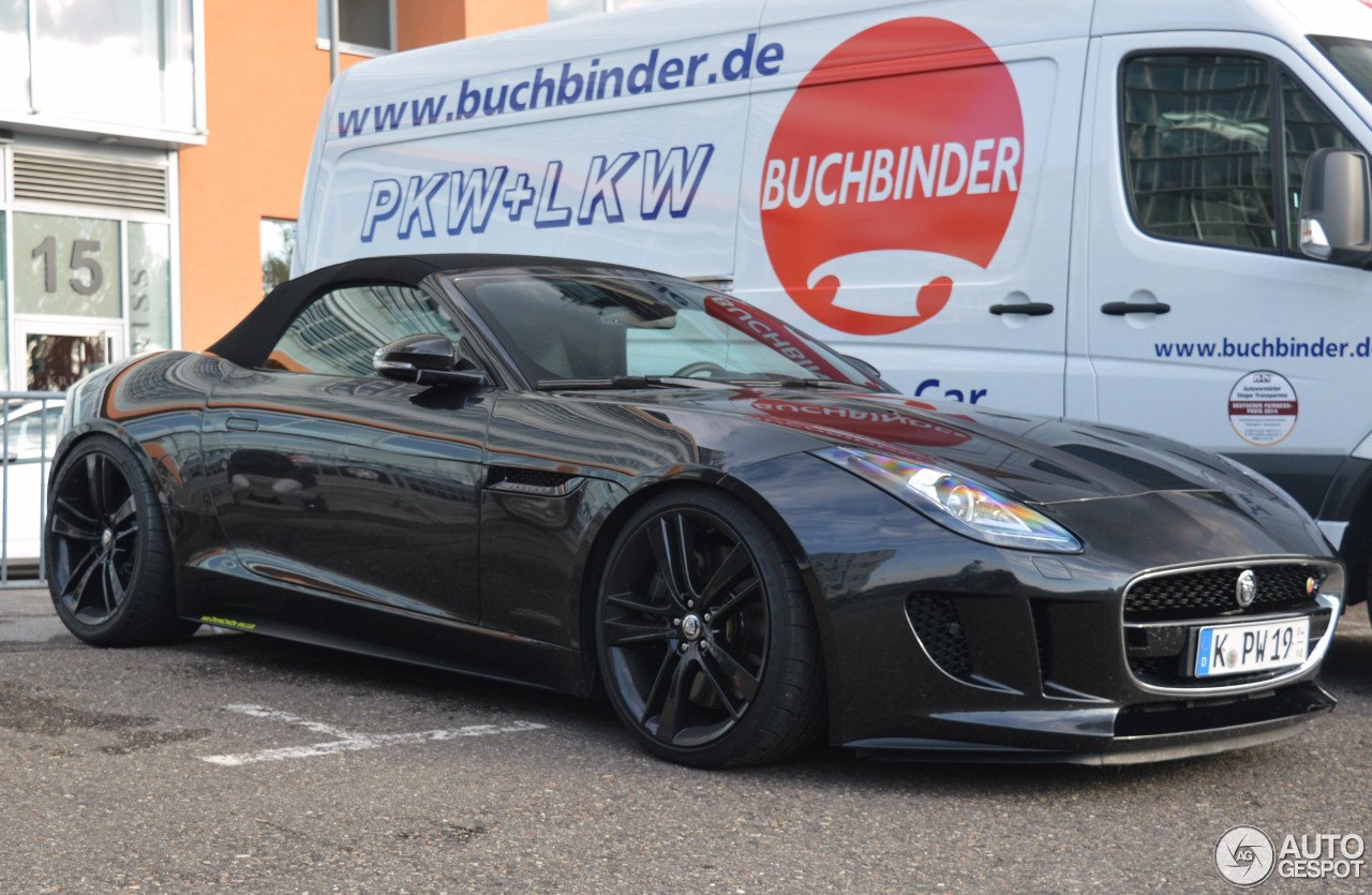 Jaguar F-TYPE S V8 Convertible