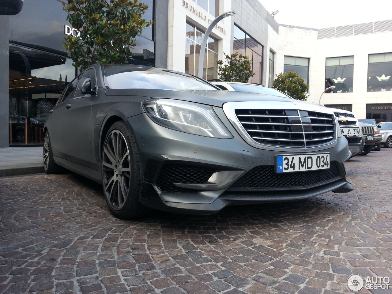 Mercedes-Benz Brabus S B63-650 V222