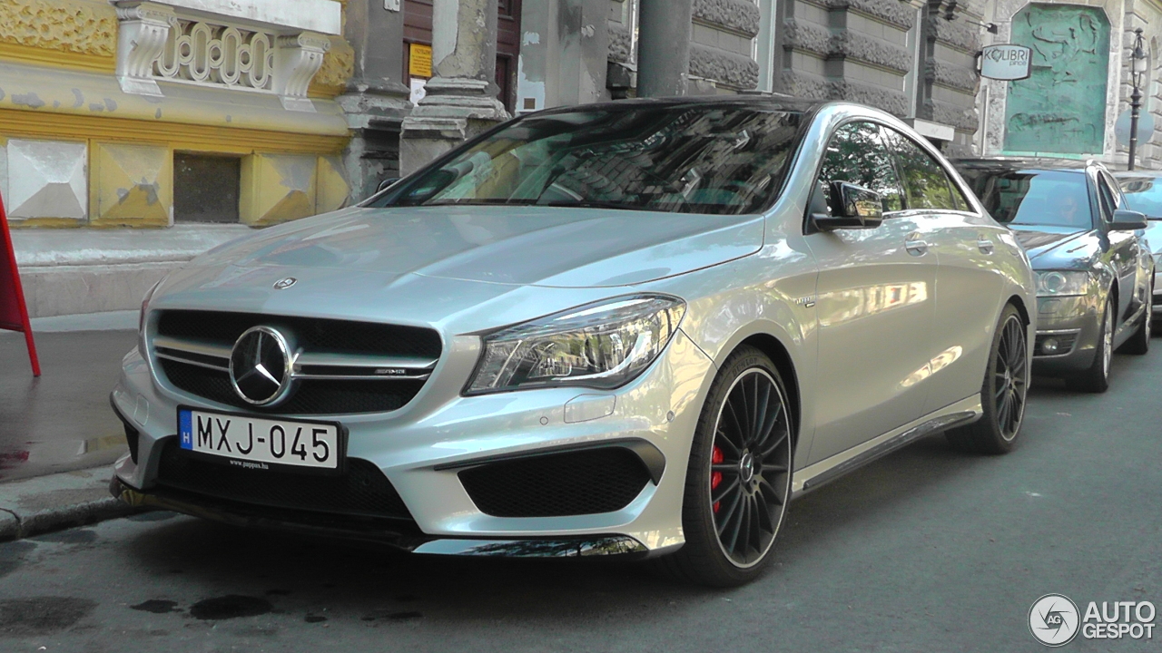 Mercedes-Benz CLA 45 AMG C117