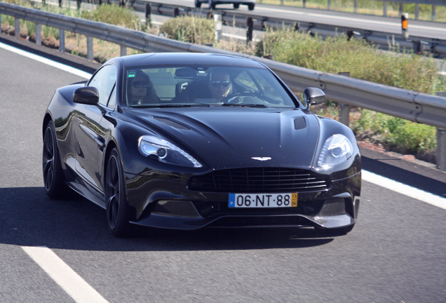 Aston Martin Vanquish 2013