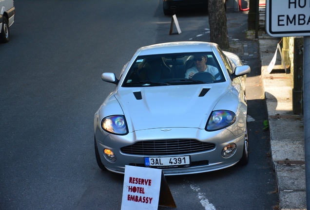 Aston Martin Vanquish S