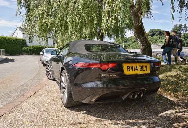 Jaguar F-TYPE S Convertible