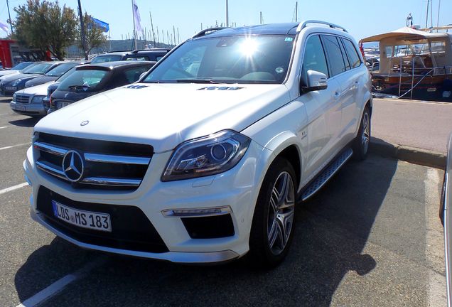 Mercedes-Benz GL 63 AMG X166