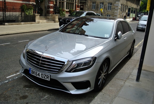 Mercedes-Benz S 63 AMG V222