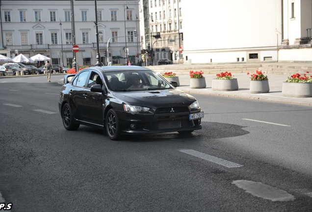 Mitsubishi Lancer Evolution X