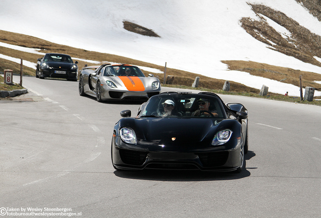 Porsche 918 Spyder Weissach Package