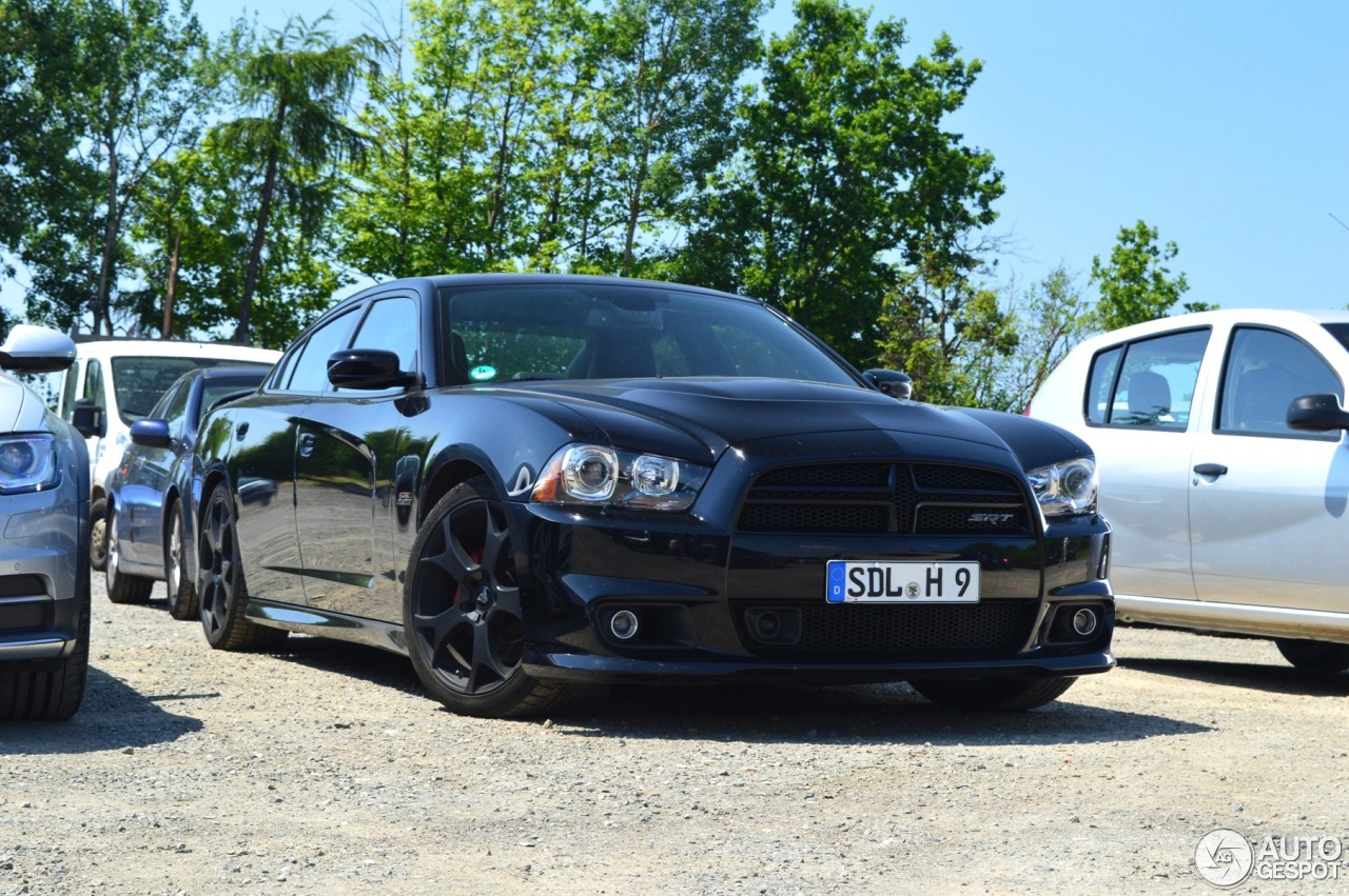 Dodge Charger SRT-8 2012