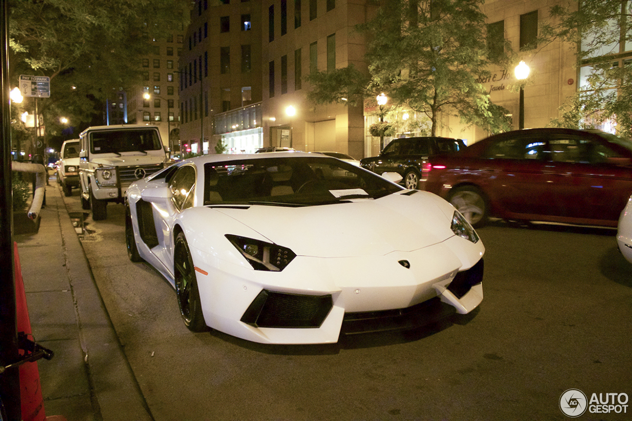 Lamborghini Aventador LP700-4