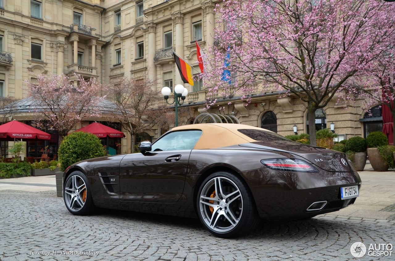 Mercedes-Benz SLS AMG GT Roadster