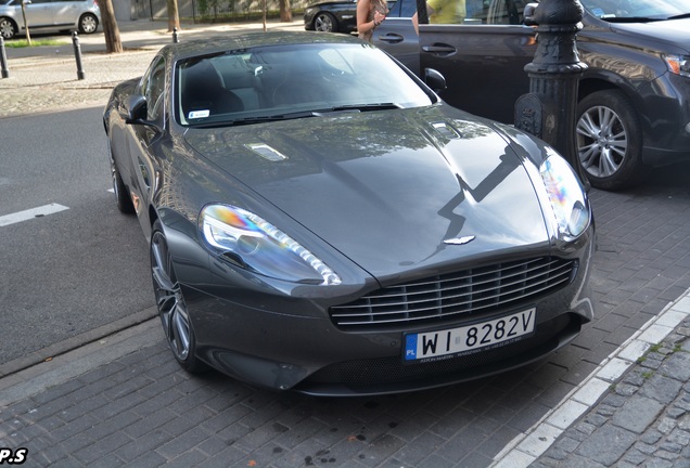 Aston Martin Virage 2011