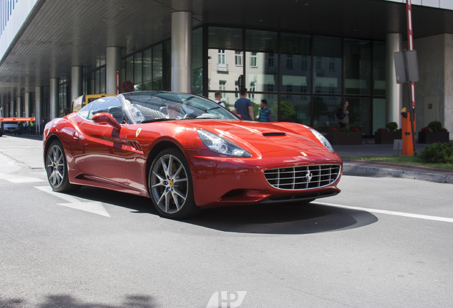 Ferrari California